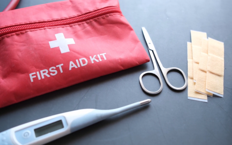 Compiling first aid kit items