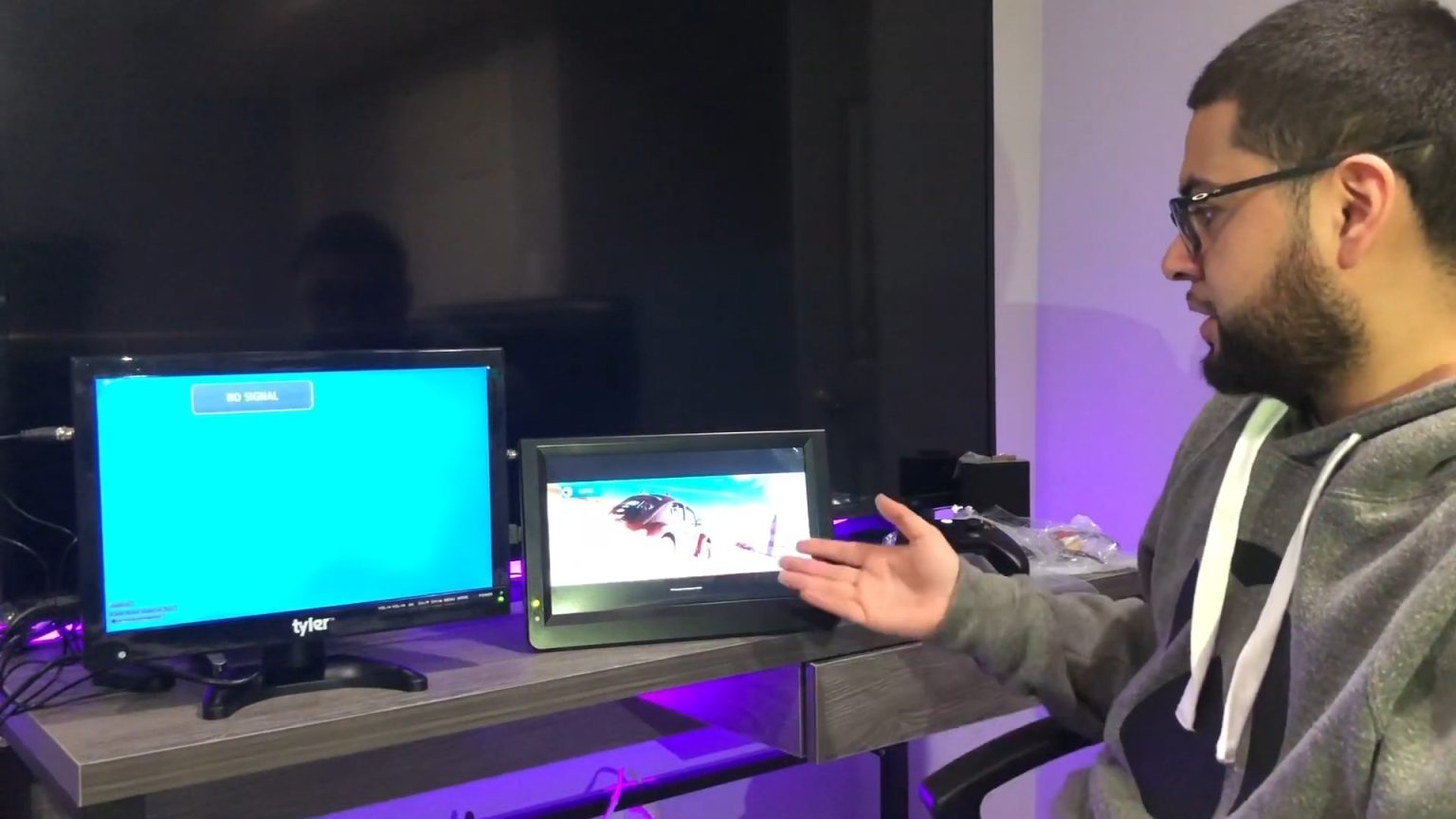 11 Best BatteryOperated TV for Camping 2024 Watch Movies While Camping