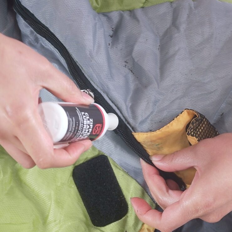 lubricating tent zipper